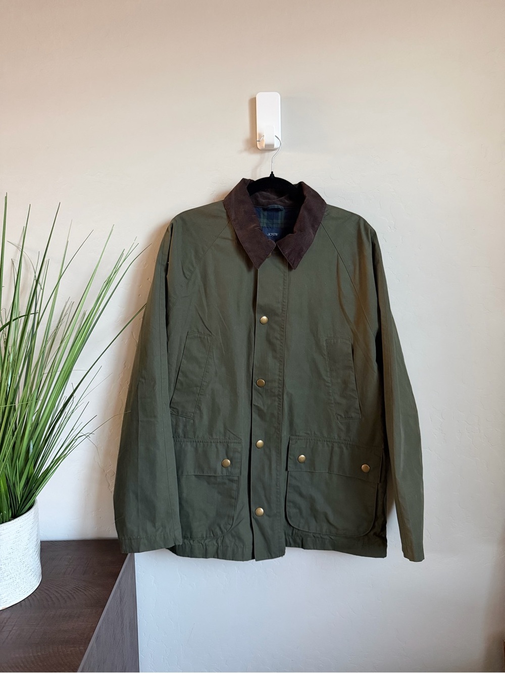 J.Crew Factory Barn Jacket Olive Cord Collar Plaid Lined Men’s M